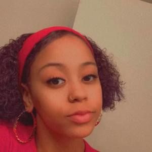 Meet your Posher, Latavia